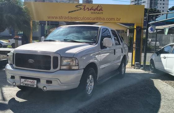 Carro 4.2 TROPICAL CD TURBO DIESEL 4P MANUAL