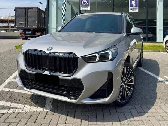 Carro 2.0 16V TURBO GASOLINA SDRIVE20I M SPORT STEPTRONIC