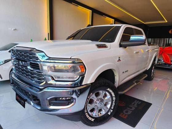 Carro 6.7 2500 LARAMIE 4X4 CD I6 TURBO DIESEL 4P AUTOMÁTICO