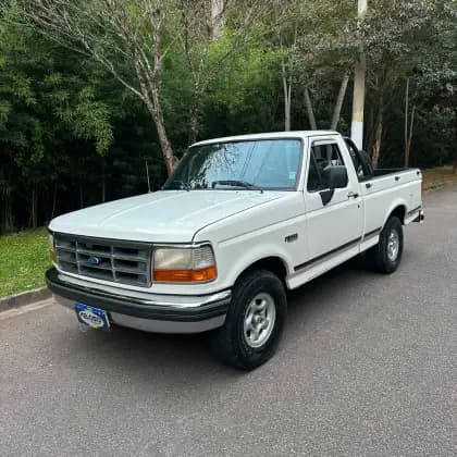 Carro 4.9 I XLT 4X2 CE GASOLINA 2P MANUAL