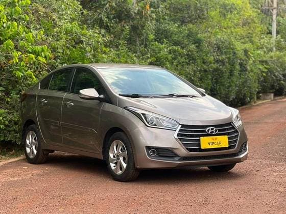 Carro 1.6 PREMIUM 16V FLEX 4P AUTOMÁTICO