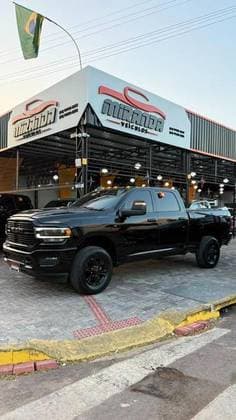 Carro 6.7 I6 TURBO DIESEL LARAMIE NIGHT EDITION CD 4X4 AUTOMÁTICO
