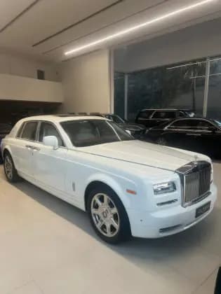 Carro 6.7 V12 GASOLINA AUTOMÁTICO