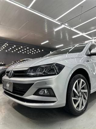 Carro 1.0 200 TSI HIGHLINE AUTOMÁTICO