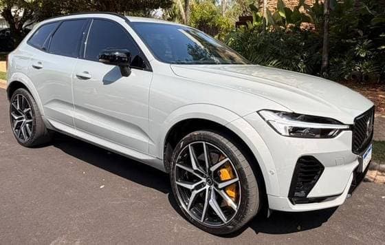 Carro 2.0 T8 PHEV POLESTAR ENGINEERED AWD GEARTRONIC