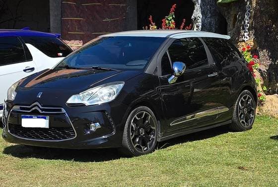 Carro 1.6 THP GASOLINA SPORT CHIC MANUAL