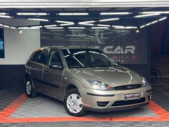Carro 1.6 8V GASOLINA 4P MANUAL