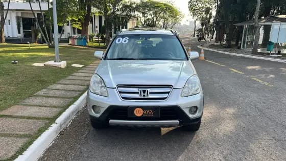 Carro 2.0 GASOLINA RVSI AUTOMÁTICO