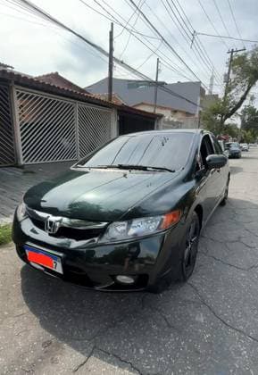 Carro 1.8 LXS 16V FLEX 4P AUTOMÁTICO
