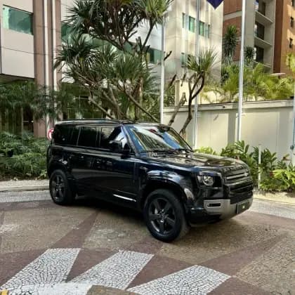 Carro 3.0 D300 TURBO DIESEL MHEV 110 X-DYNAMIC S AWD AUTOMÁTICO