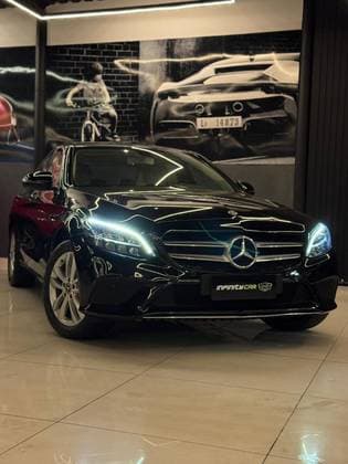 Carro 1.6 CGI FLEX AVANTGARDE 9G-TRONIC