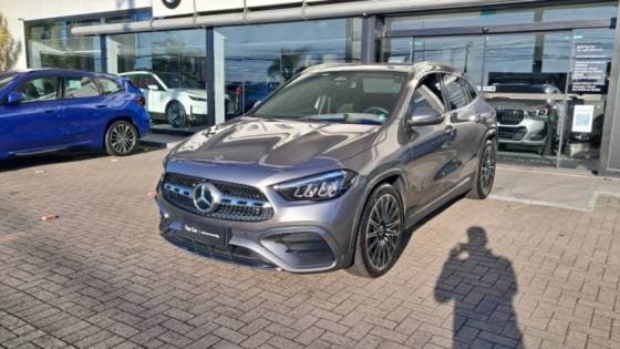 Carro 1.3 MHEV AMG LINE 7G-DCT