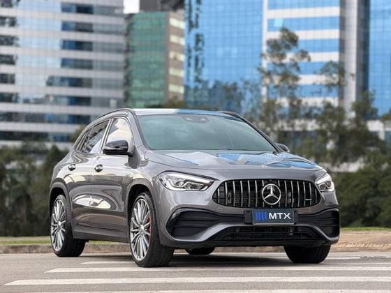 Carro 2.0 CGI GASOLINA 4MATIC SPEEDSHIFT