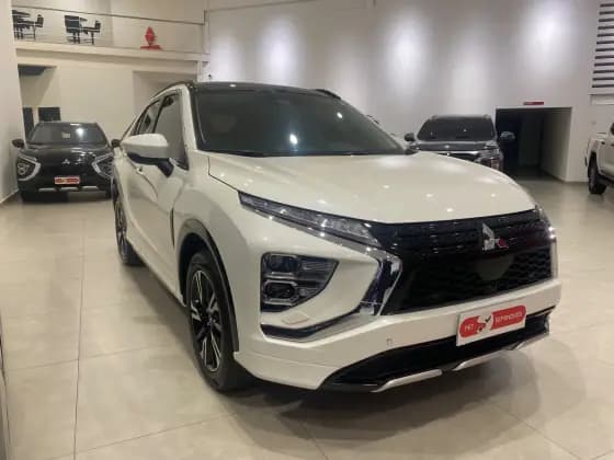 Carro 1.5 MIVEC TURBO GASOLINA HPE-S S-AWC CVT