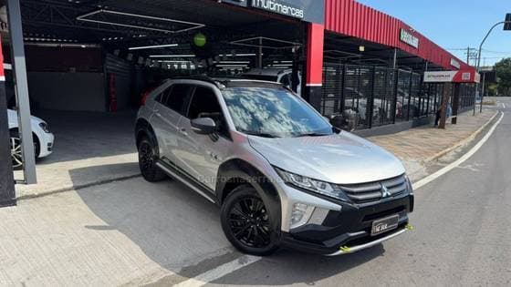 Carro 1.5 MIVEC TURBO GASOLINA HPE-S OUTDOOR S-AWC CVT