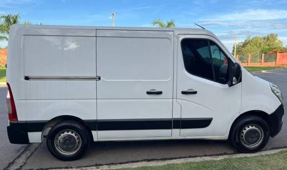 Carro 2.3 DCI DIESEL FURGÃO L1H1 3P MANUAL