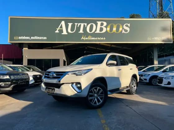 Carro 2.8 SRX 4X4 7 LUGARES 16V TURBO INTERCOOLER DIESEL 4P AUTOMÁTICO
