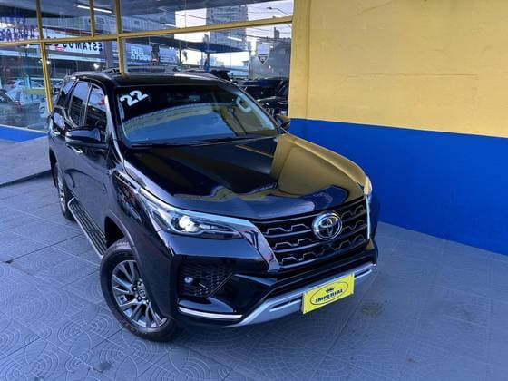 Carro 2.8 D-4D TURBO DIESEL SRX 4X4 AUTOMÁTICO