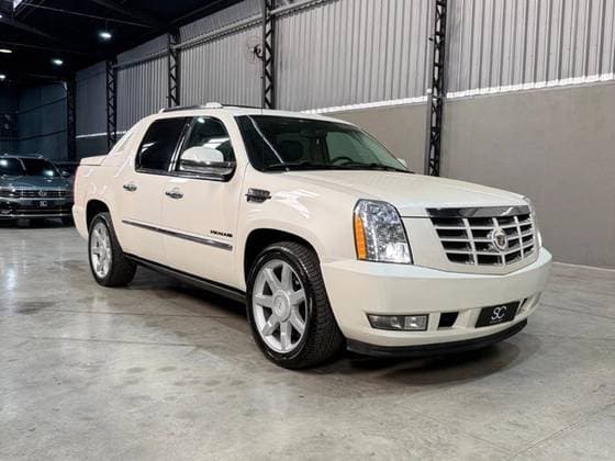 Carro 6.2 EXT 4X2 V8 GASOLINA 4P AUTOMÁTICO