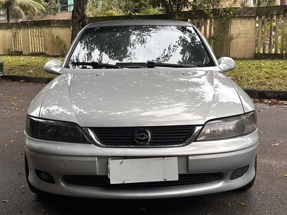 Carro 2.2 MPFI GLS 8V GASOLINA 4P MANUAL