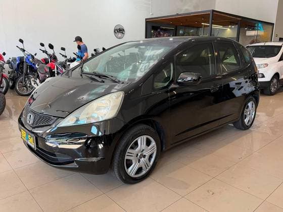 Carro 1.4 DX 16V FLEX 4P MANUAL