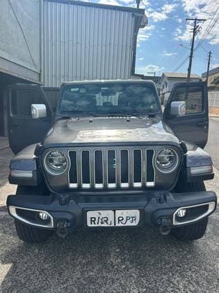 Carro 2.0 TURBO GASOLINA UNLIMITED SAHARA 4P 4X4 AT8