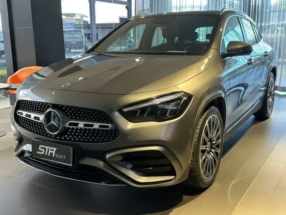 Carro 1.3 MHEV AMG LINE 7G-DCT