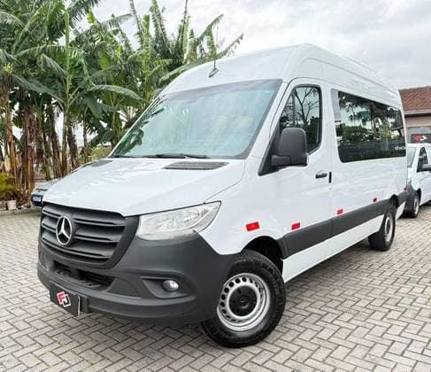 Carro 2.2 CDI DIESEL VAN 416 TA LONGO 16L MANUAL