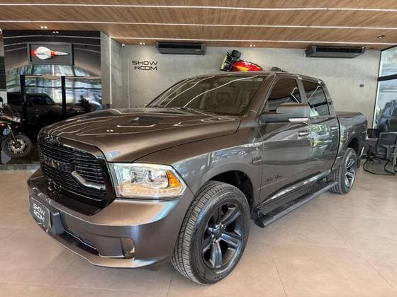 Carro 5.7 V8 GASOLINA LARAMIE NIGHT EDITION CD 4X4 AUTOMÁTICO