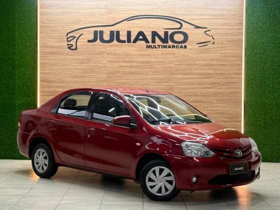 Carro 1.5 XS SEDAN 16V FLEX 4P MANUAL