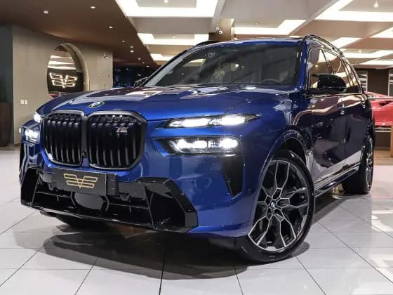 Carro 4.4 V8 GASOLINA M60i STEPTRONIC