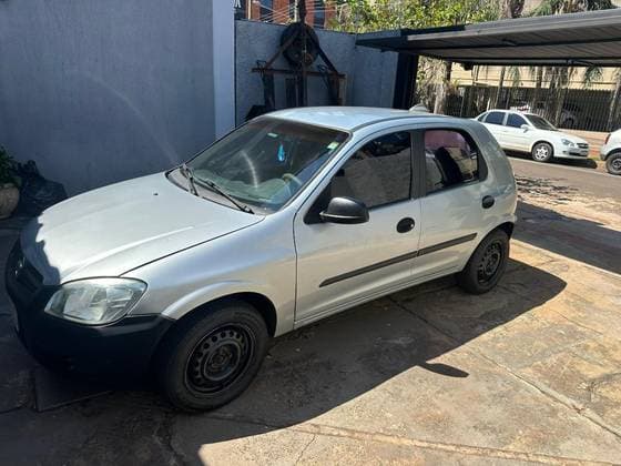 Carro 1.0 MPFI LIFE 8V FLEX 4P MANUAL