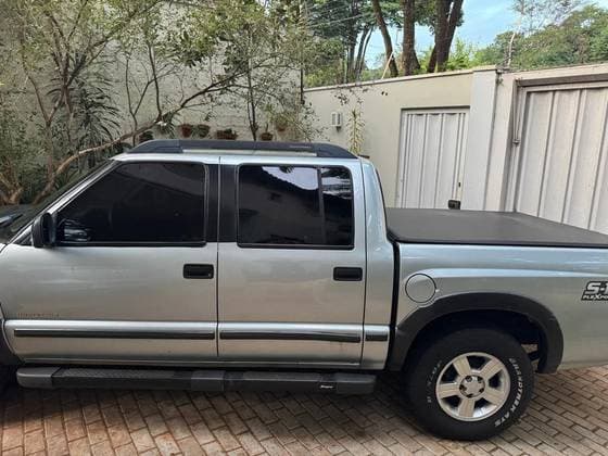 Carro 2.4 ADVANTAGE 4X2 CD 8V FLEX 4P MANUAL