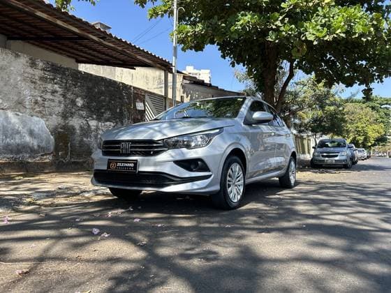 Carro 1.0 FIREFLY FLEX DRIVE MANUAL