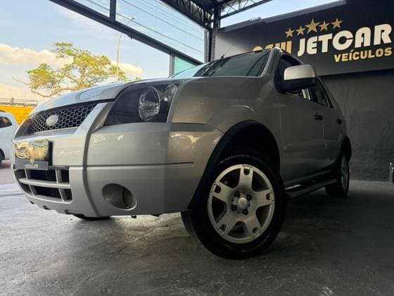 Carro 1.6 XLT 8V GASOLINA 4P MANUAL