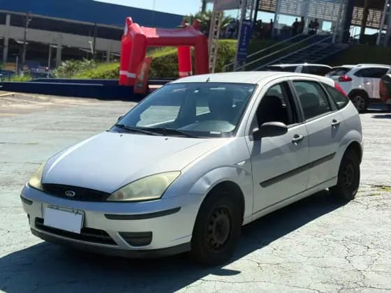 Carro 1.6 GL 8V FLEX 4P MANUAL