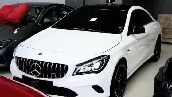 Carro 1.6 CGI GASOLINA 7G-DCT
