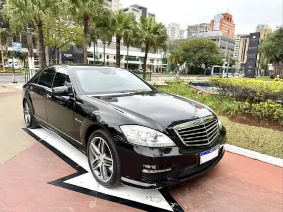 Carro 5.5 L V8 BI-TURBO GASOLINA 4P AUTOMÁTICO