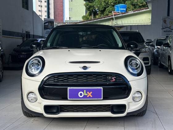 Carro 2.0 16V TWINPOWER GASOLINA S CABRIO STEPTRONIC
