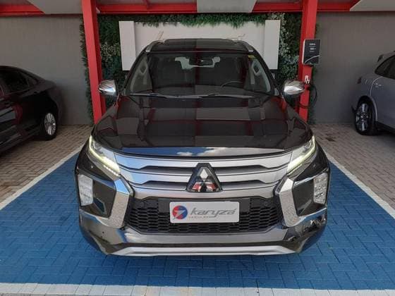 Carro 2.4 16V MIVEC TURBO DIESEL HPE AWD AUTOMÁTICO