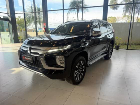 Carro 2.4 16V MIVEC TURBO DIESEL HPE-S AWD AUTOMÁTICO