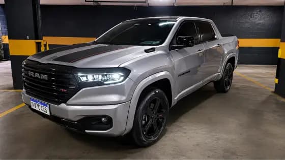 Carro 2.0 HURRICANE 4 TURBO GASOLINA R/T 4X4 AUTOMÁTICO