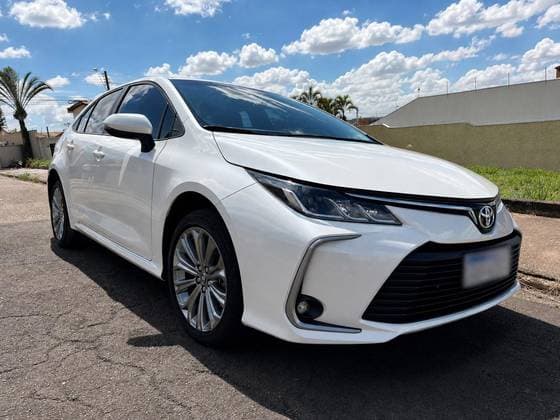 Carro 2.0 VVT-IE FLEX XEI DIRECT SHIFT