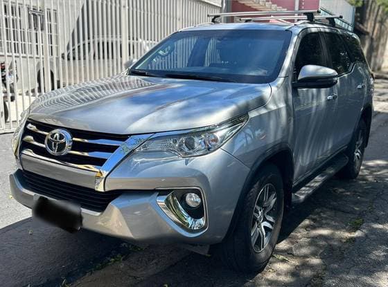 Carro 2.7 SRV 7 LUGARES 4X2 16V FLEX 4P AUTOMÁTICO