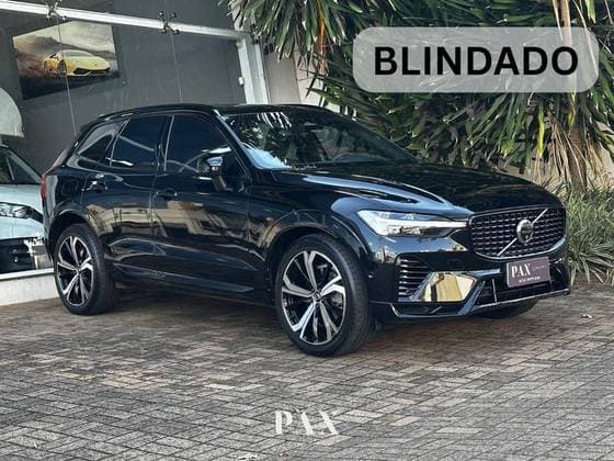 Carro 2.0 T8 RECHARGE ULTIMATE DARK AWD GEARTRONIC