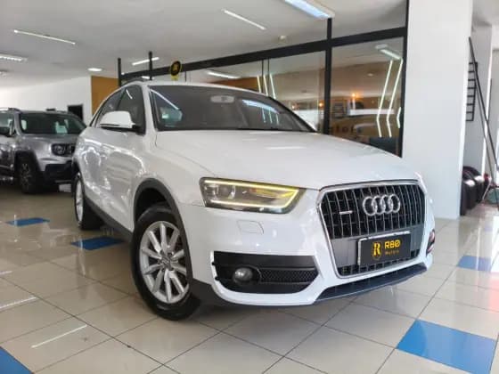 Carro 2.0 TFSI AMBIENTE QUATTRO 4P GASOLINA S TRONIC