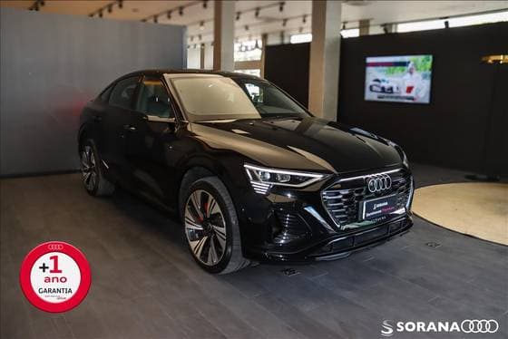 Carro 55 ELÉTRICO SPORTBACK PERFORMANCE BLACK QUATTRO