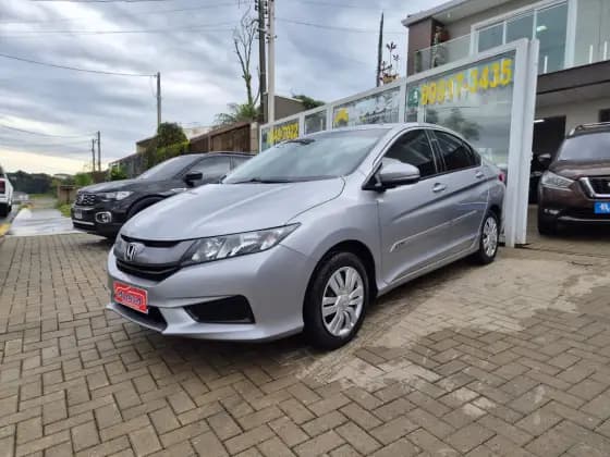 Carro 1.5 DX 16V FLEX 4P MANUAL