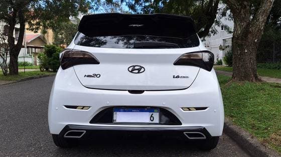 Carro 1.6 COMFORT PLUS 16V FLEX 4P MANUAL