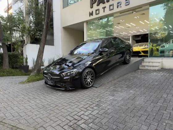 Carro 2.0 CGI GASOLINA AMG LINE 9G-TRONIC